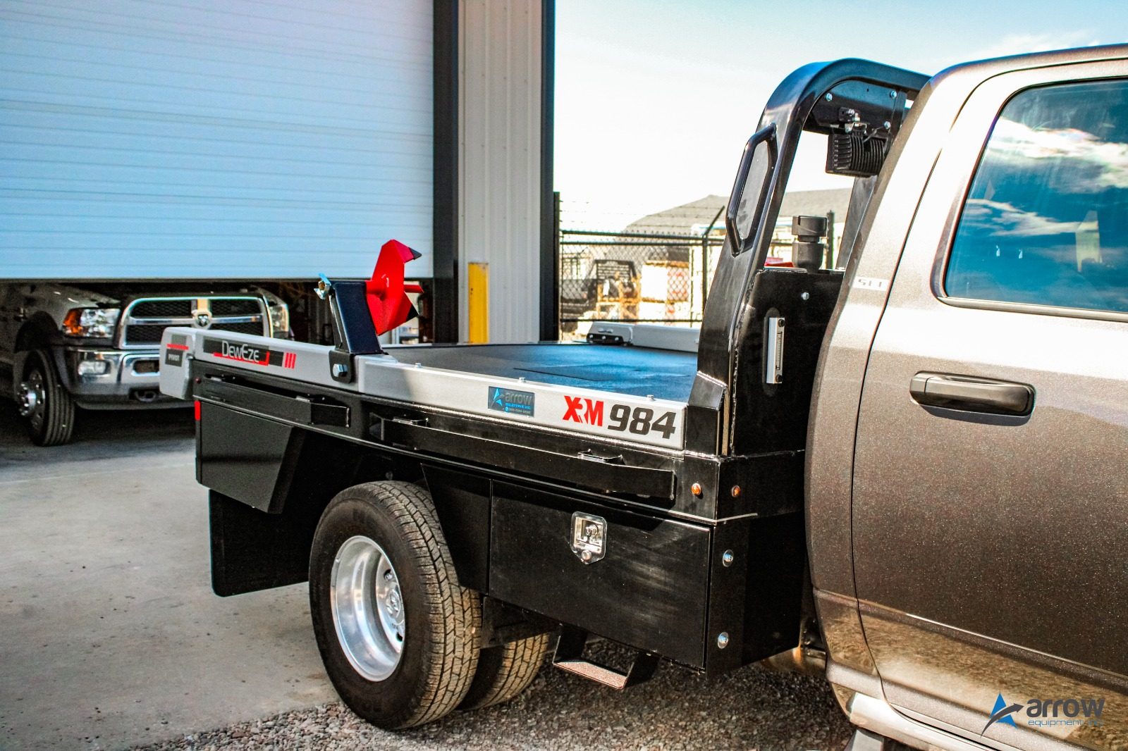 984P XRM Bale Deck – Cab & Chassis – 60″