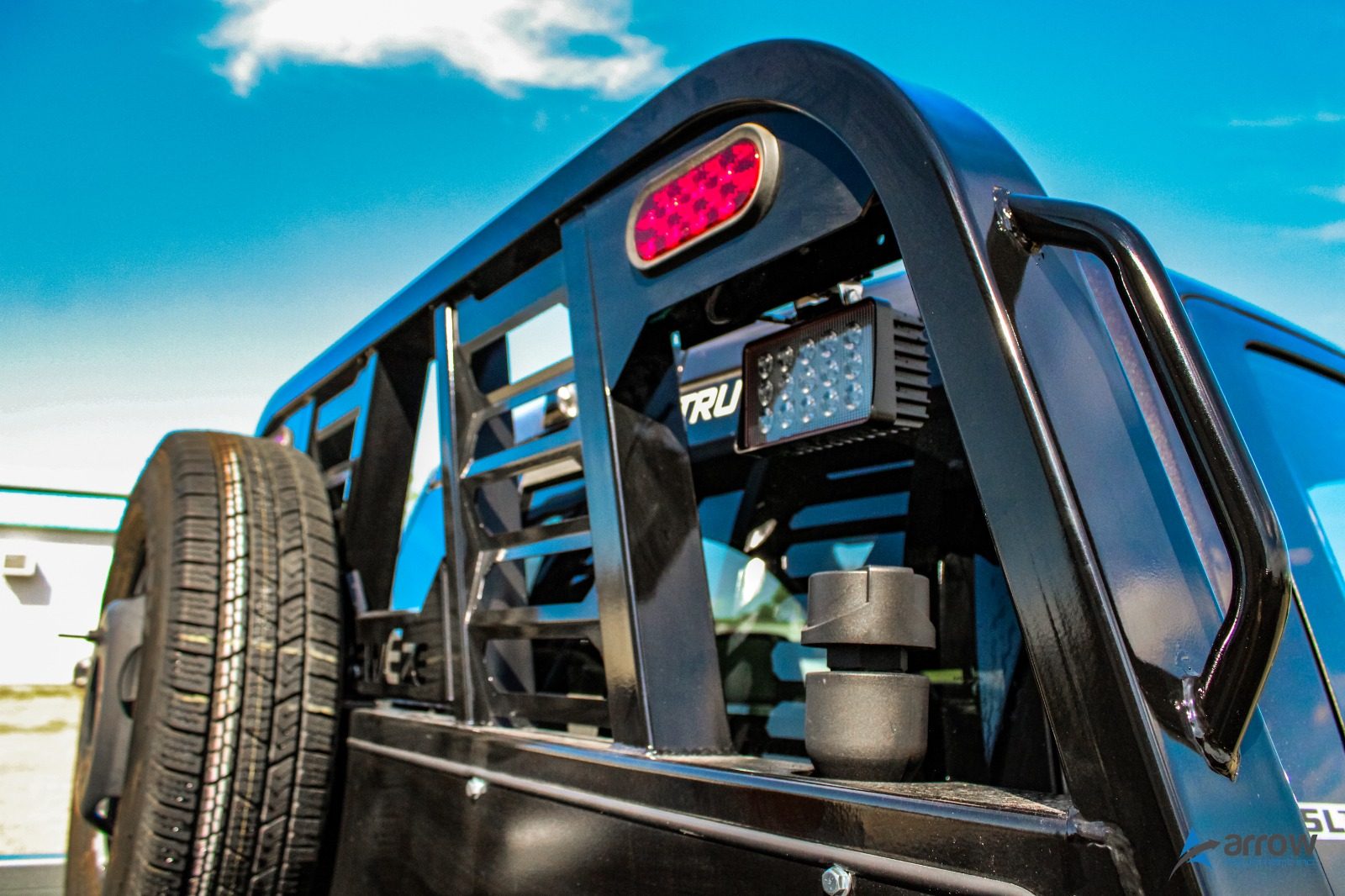 984P XRM Bale Deck – Cab & Chassis – 60″