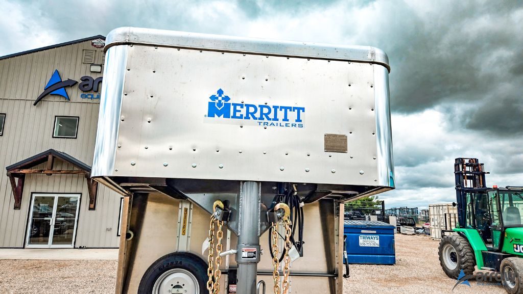 24′ x 8′ x 7′ Merritt Lariat Stock Combo Trailer – Stock 31103
