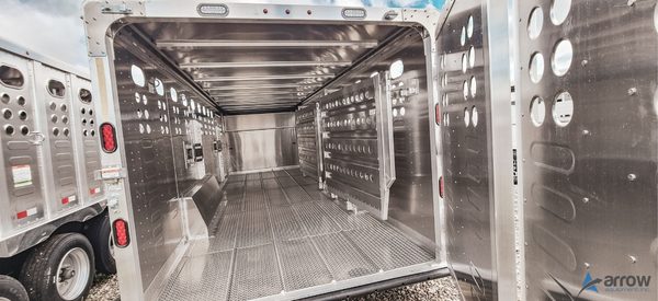 24′ x 8′ x 7′ Merritt Aluminum Livestock Trailer – Stock 31099