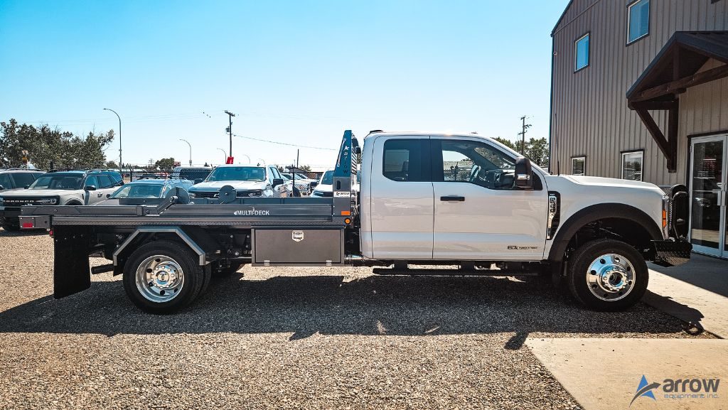 2025 Ford F550 Super Cab XLT Bale Deck Truck – STOCK 1300