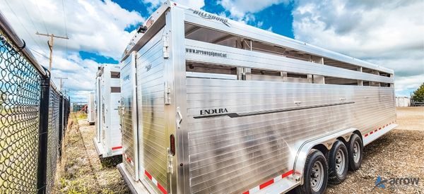 30′ x 7’5 x 6’8 Endura Livestock Trailer Gooseneck – Stock 2891