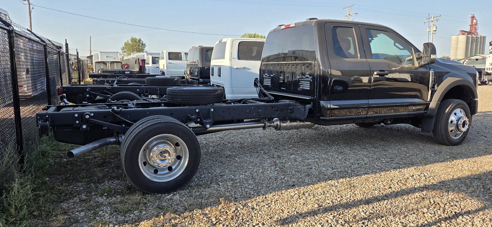 2025 Ford F550 Super Cab Black – Service Body Ready – STOCK 1315