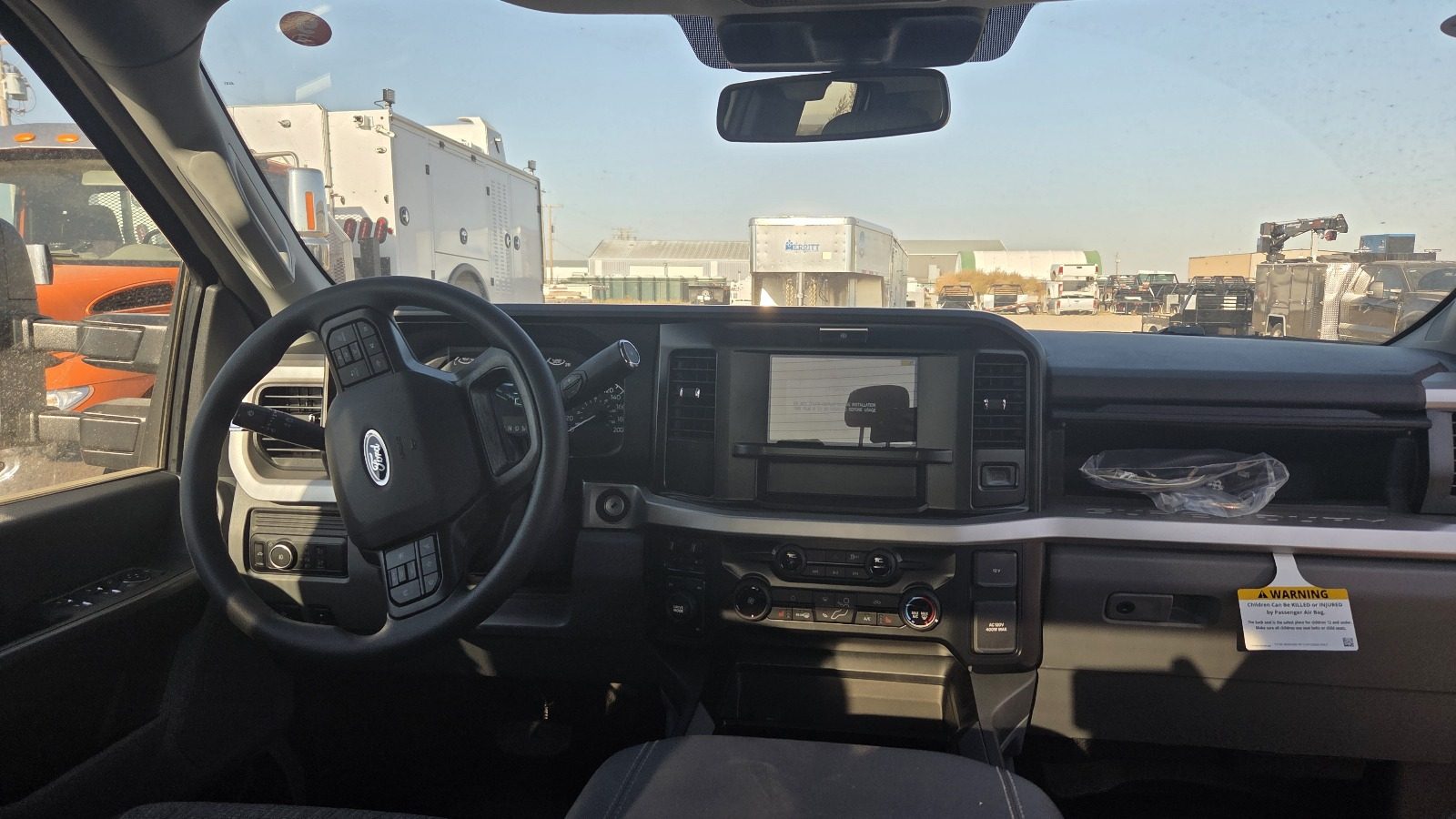 2026 Ford F550 Super Cab White – Service Body Ready – STOCK 1318