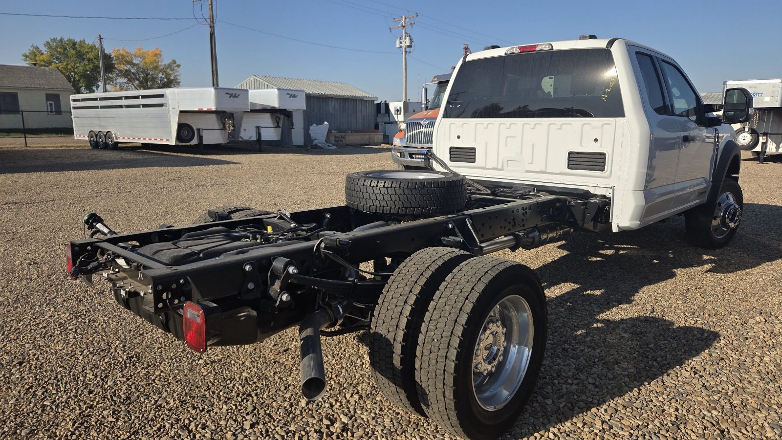 2026 Ford F550 Super Cab White – Service Body Ready – STOCK 1318