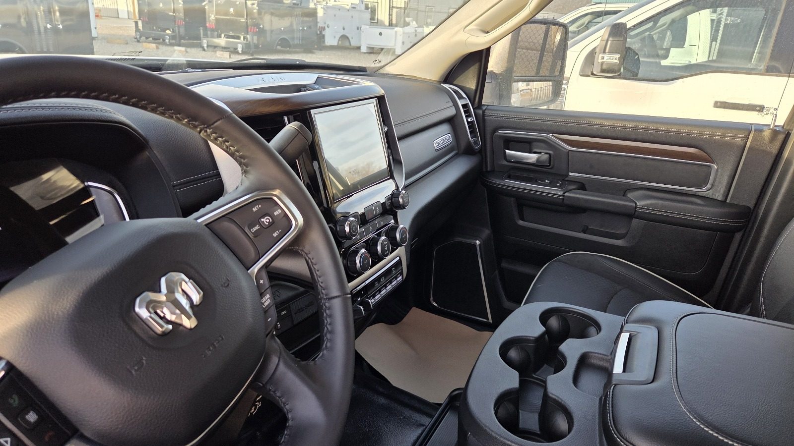 2024 Ram 5500 Crew Cab Laramie – Service Body Ready – STOCK 1319