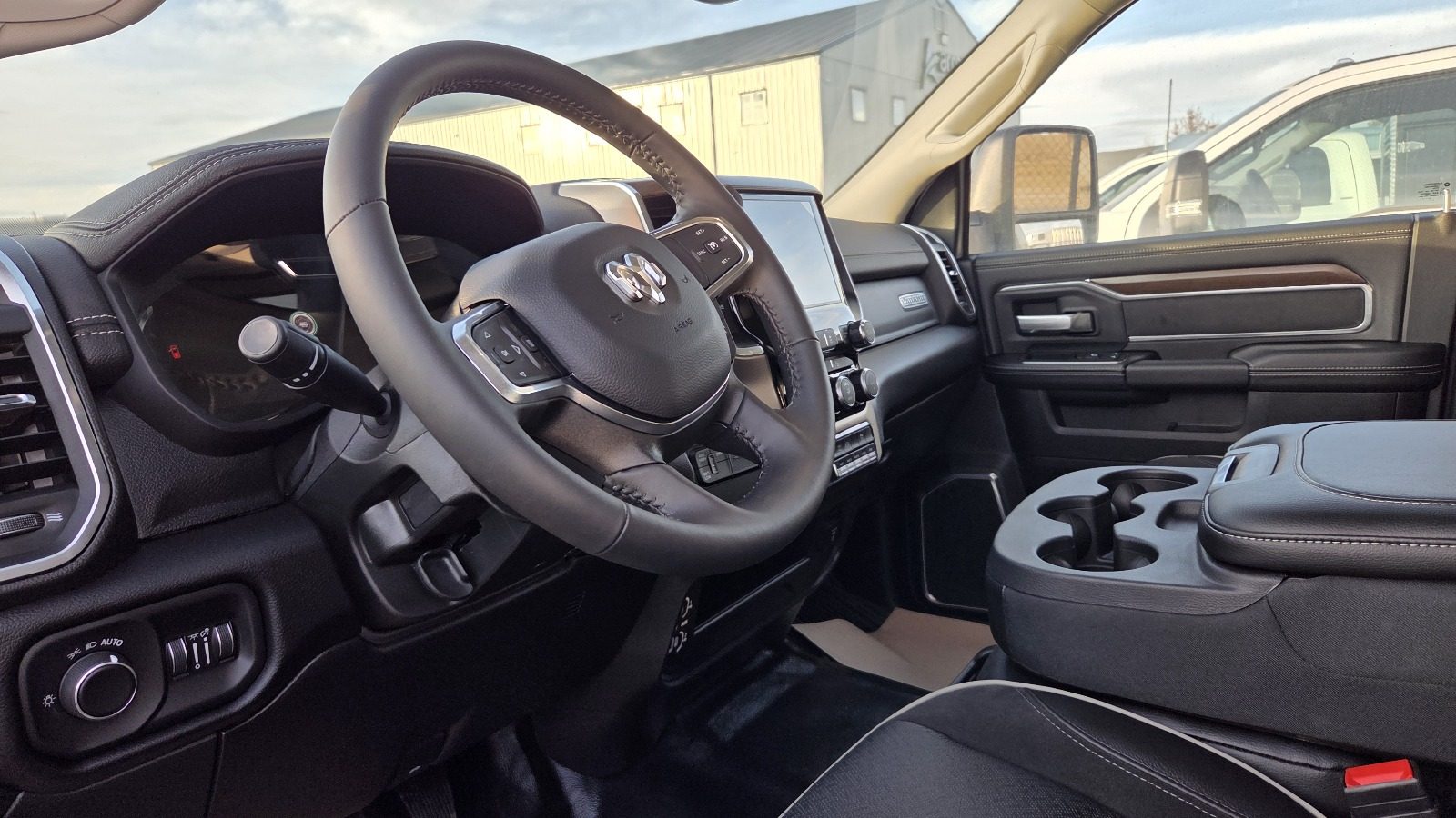 2024 Ram 5500 Crew Cab Laramie – Service Body Ready – STOCK 1319