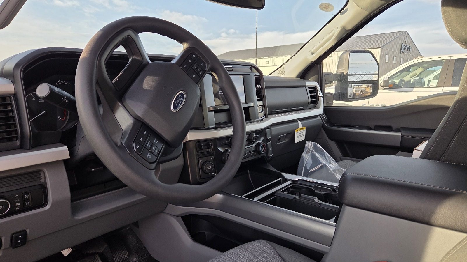 2025 Ford F550 Super Cab XLT – Service Body Ready – STOCK 1321