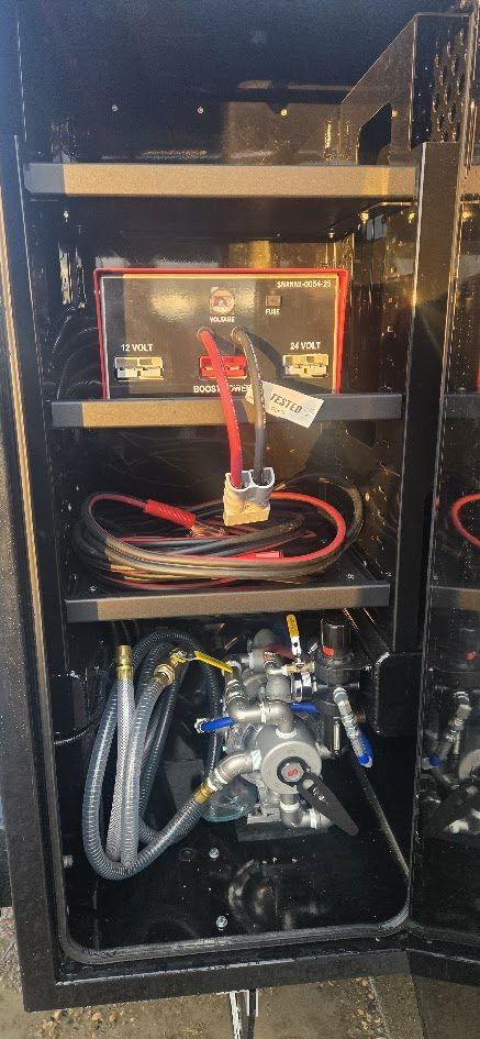 Brutus 12/24V Battery Booster