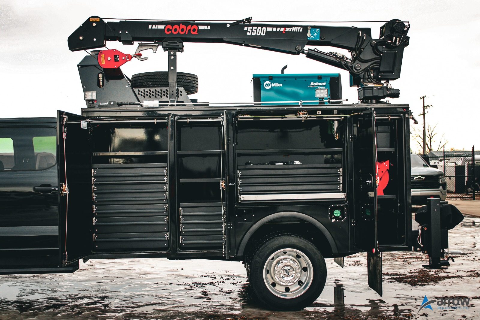 2026 Ford F550 Crew Cab XLT (Black) Service Truck – STOCK 1325