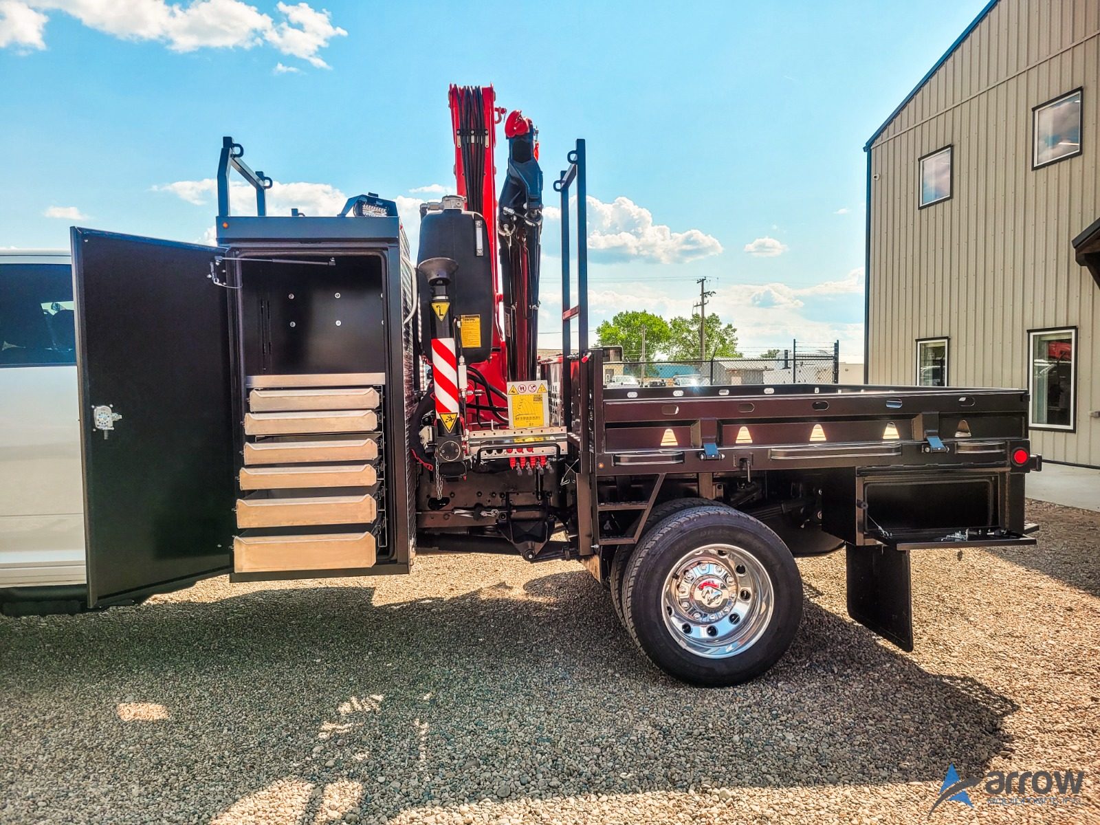 2025 Ram 5500 Crew Cab SLT Picker Truck – STOCK 1288